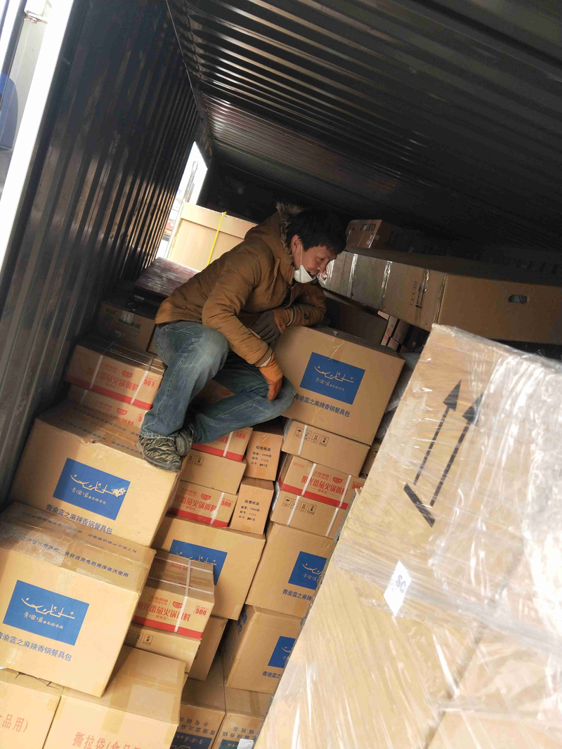 如何安全高效地搬运大件家具?